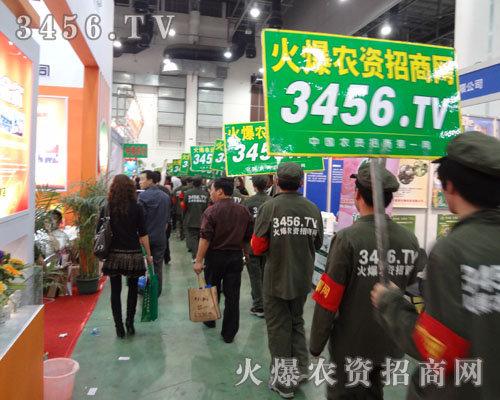 չʾ���𱬑�(zh��n)ʿ���L(f��ng)����׌�ഺ�Y(ji��)�����۴T����