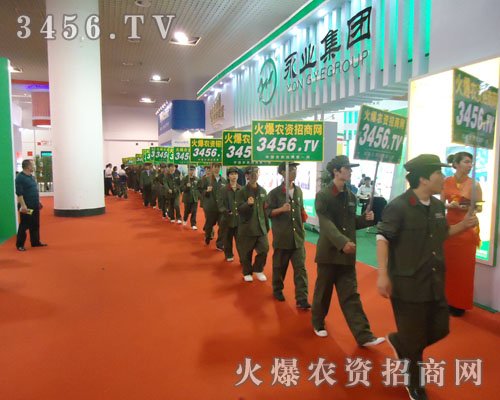 ֲ�����ϻ𱬑�(zh��n)ʿ�ʬF(xi��n)�������R���