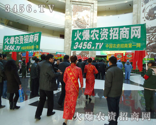 �𱬷��b�ʬF(xi��n)��Ŀһ�µ�������ʽ