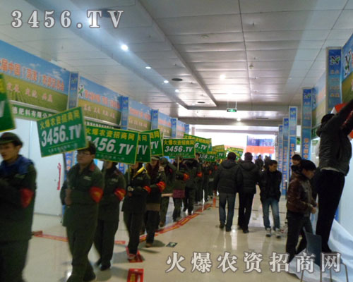 ��(x��)��(ji��)�Q���ɔ����҂���(hu��)���պ��˺�һ��(g��)��(x��)��(ji��)