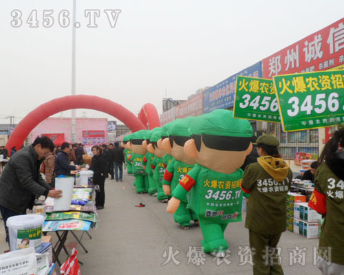 �Gɫ܊�F(tu��n)�ǻ𱬾W(w��ng)��һ��(g��)����͘�(bi��o)־