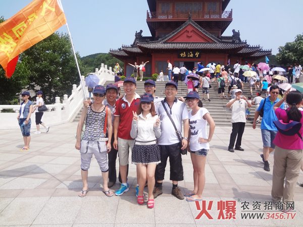 次感受到海的博大浩瀚