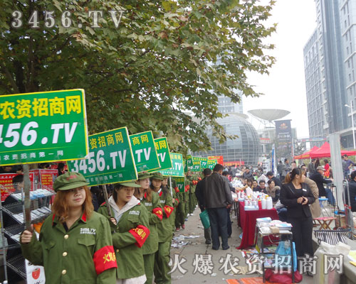 �������������ŗ����Ŀ�ͨ��ģ��(zh��n)ʿ����(ji��n)�ֲ�и