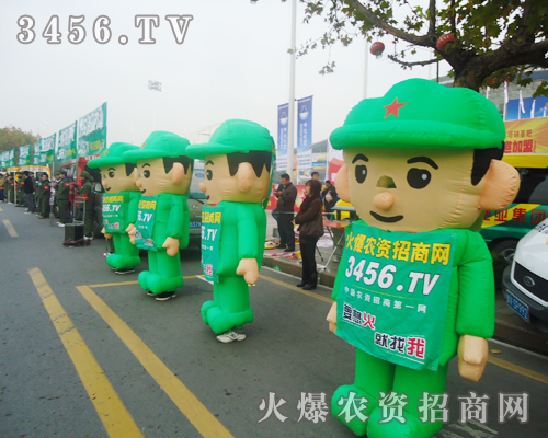 ��ͨ��ģ�������ɞ��^�������P(gu��n)ע�Ľ��c