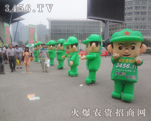 �R�ąf(xi��)�����ں����ļ��N��չ�τ�(chu��ng)��(ji��n)��(sh��)���x��