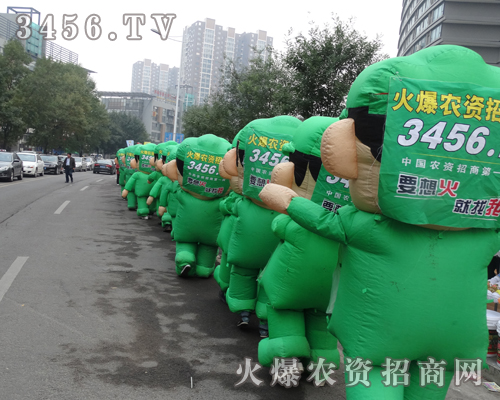 �Gɫ܊�b��ͨ��ģ����׌��չ�˶����P(gu��n)ע