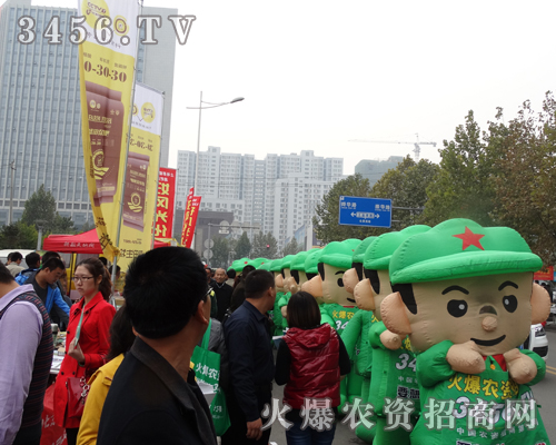 �𱬿�ͨ��ģ�������ͪ���һ��