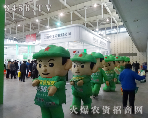 �𱬾Gɫ܊�b��������Ì����V����ƴ���Mȡ֮����������(zh��n)��֮��