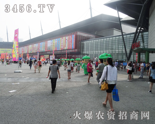 ���r(n��ng)�Y���̵ĘI(y��)��(w��)�ˆTһ��һ��İl(f��)�������