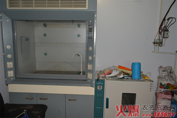 ���ݽ������ﻯ�����޹�˾