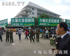 һĨ�Gɫ��һ���h�^��(hu��)��(ch��ng)