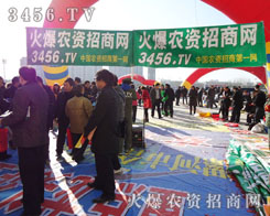 �𱬈F(tu��n)�����ĳ���M������[���Լ��Ľ�ɫ