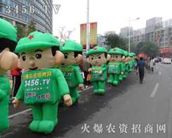 �����������҂�ÿ�����˶���؟(z��)��