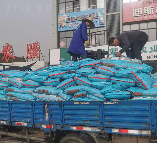 �ɿ����w��ˮ�ܷʰl(f��)؛�D